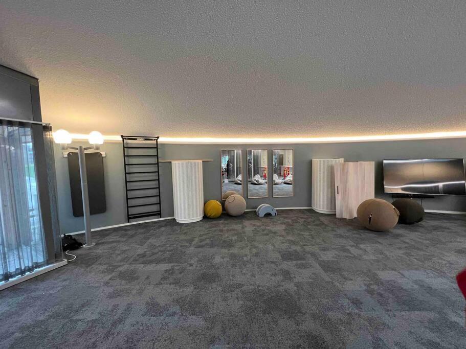 Brand New Modern Condo Built-In Mall Of Tripla Ελσίνκι Εξωτερικό φωτογραφία